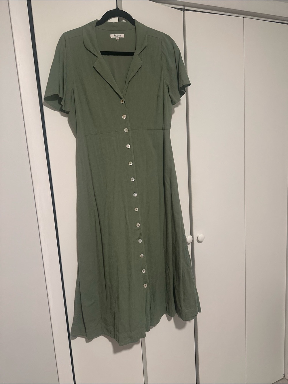 Madewell Olive Green Short-Sleeve Button-Front Dress - Picture 4 of 5